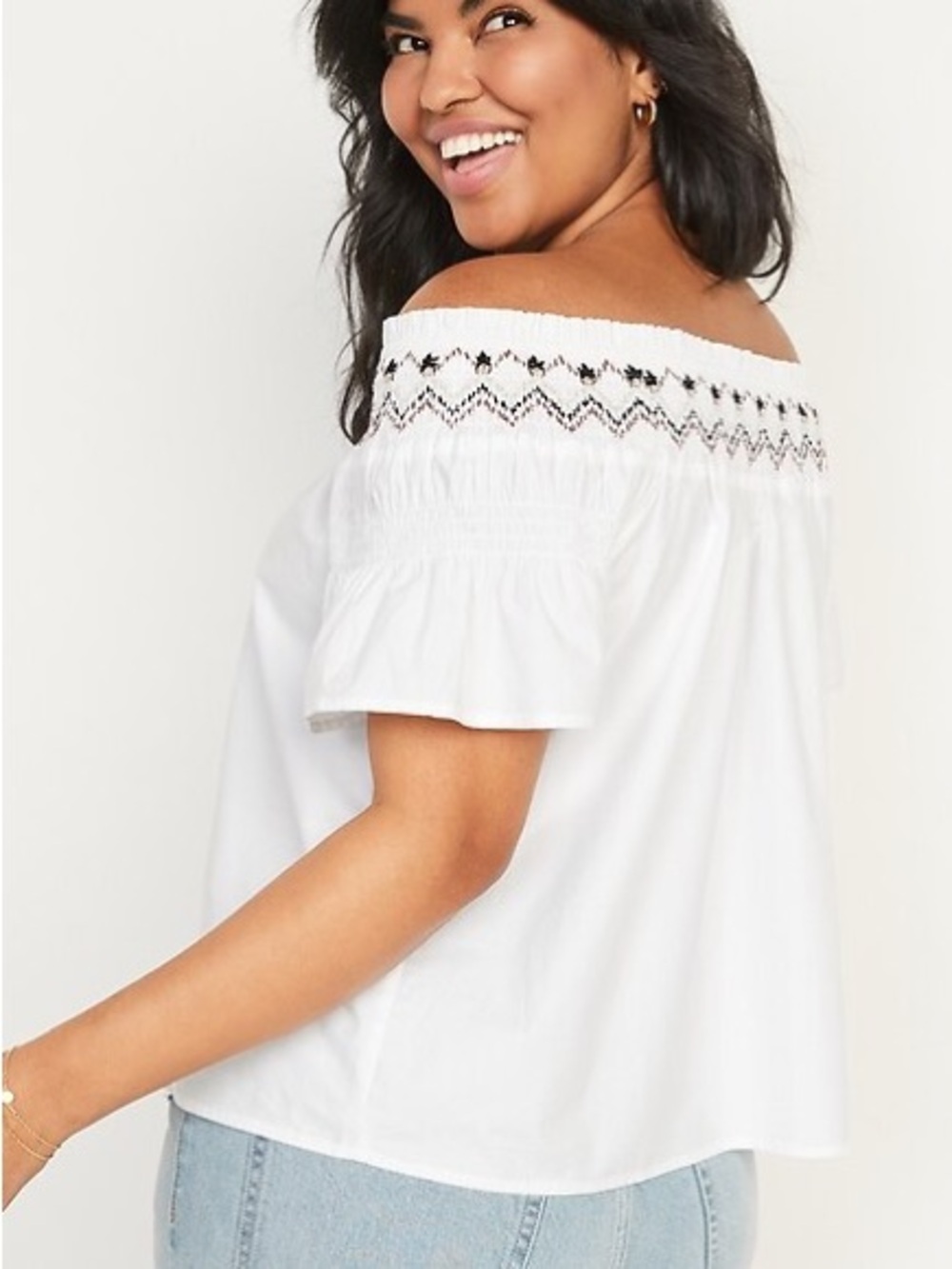 Old Navy Embroidered Smocked Off the Shoulder Blouse Size 3X